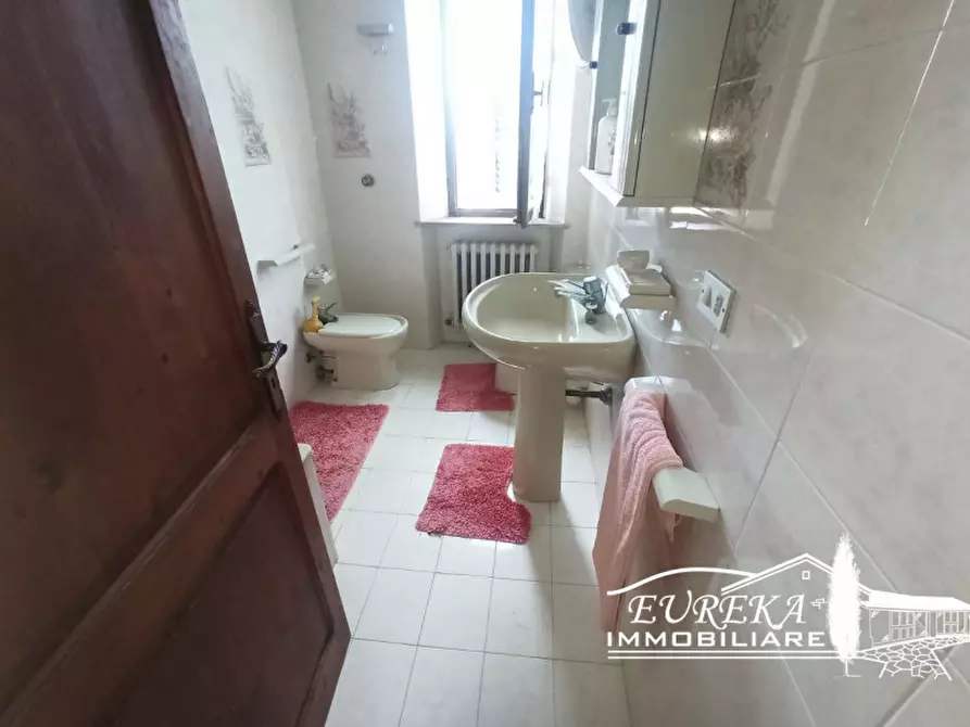 Immagine 13 di Casa indipendente in vendita  in Via Roma a Castiglione Del Lago