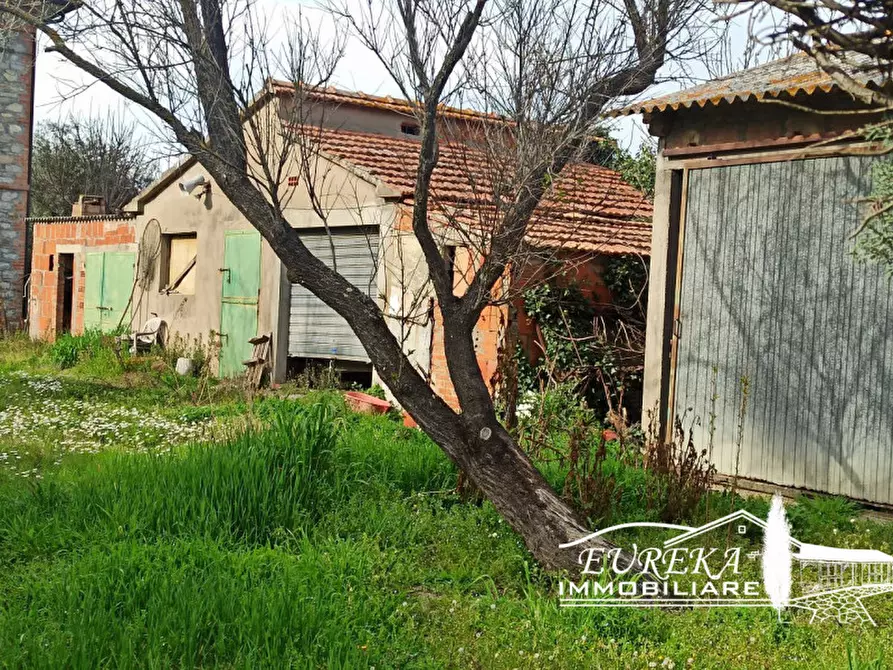 Immagine 17 di Casa indipendente in vendita  in Via Roma a Castiglione Del Lago
