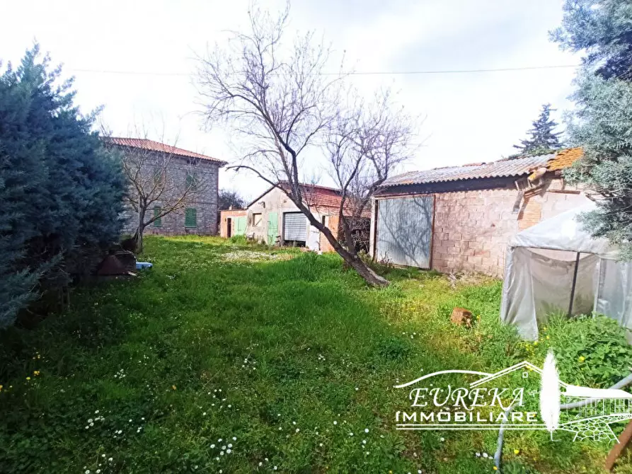 Immagine 19 di Casa indipendente in vendita  in Via Roma a Castiglione Del Lago