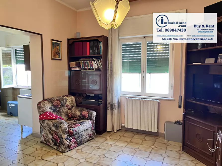 Immagine 10 di Appartamento in vendita  in via Elettra a Anzio