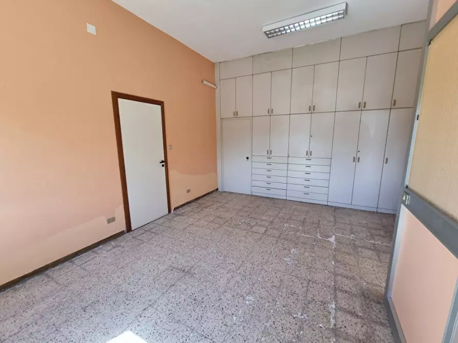 Immagine 6 di Ufficio in affitto  in via j. f. kennedy a Milazzo