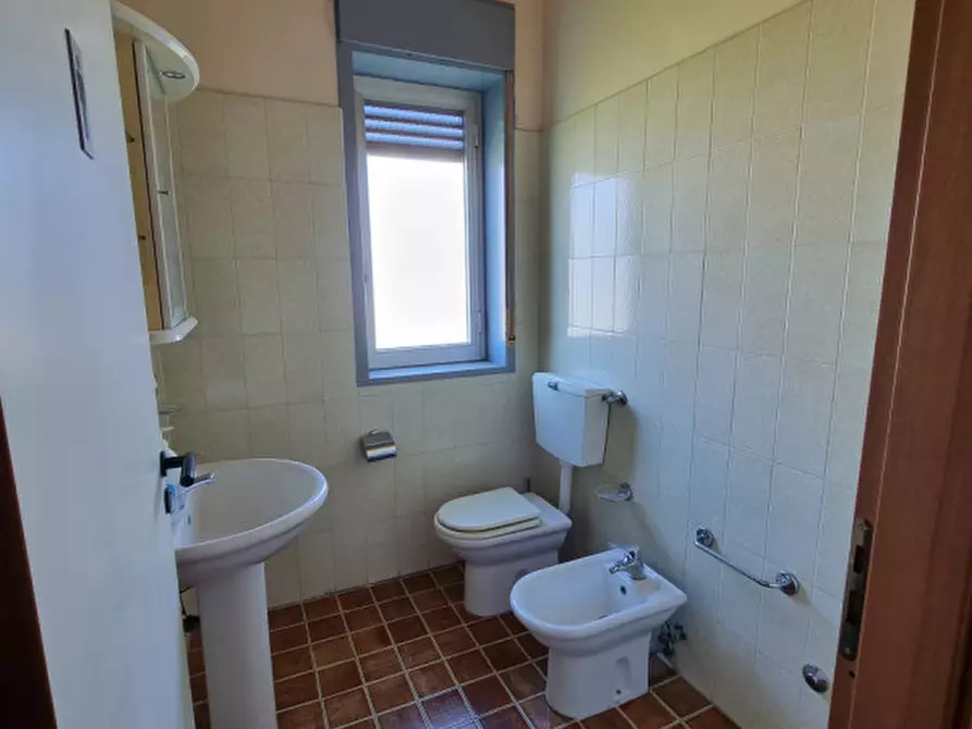 Immagine 18 di Ufficio in affitto  in via j. f. kennedy a Milazzo