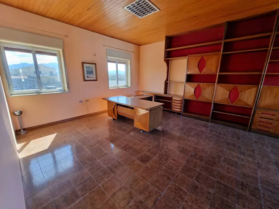 Immagine 24 di Ufficio in affitto  in via j. f. kennedy a Milazzo