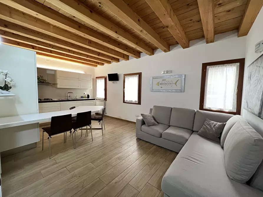 Immagine 4 di Casa indipendente in vendita  a Chioggia