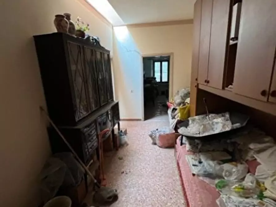 Immagine 32 di Palazzo in vendita  a Santarcangelo Di Romagna