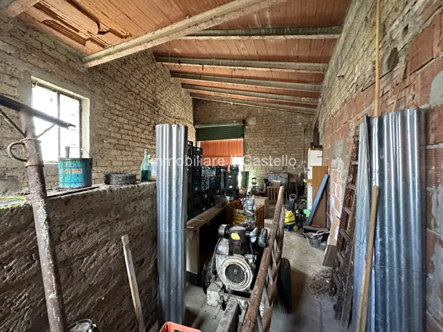 Immagine 10 di Rustico / casale in vendita  a Castiglione Del Lago