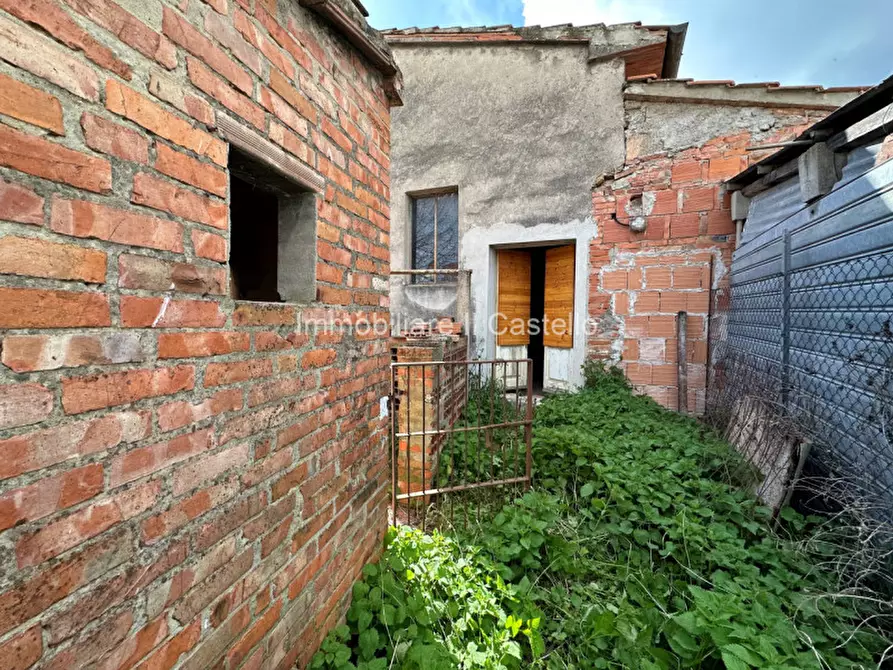 Immagine 13 di Rustico / casale in vendita  a Castiglione Del Lago