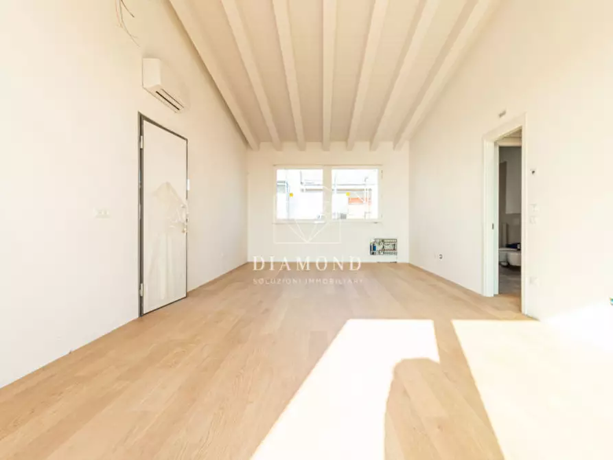 Immagine 3 di Appartamento in vendita  in Via A. Rosmini a Bassano Del Grappa