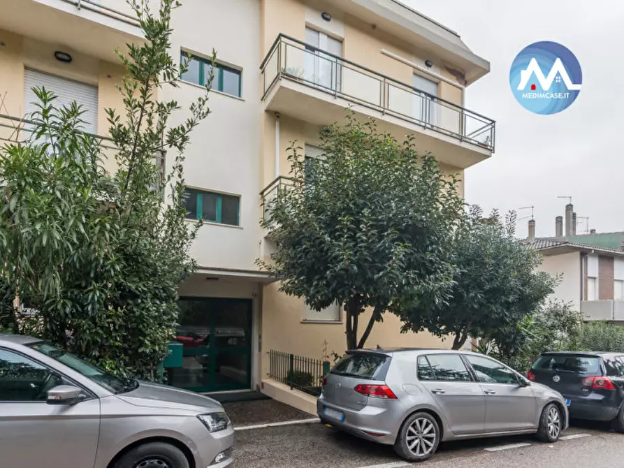 Immagine 2 di Appartamento in vendita  in Via Mohandas Gandhi a Pesaro