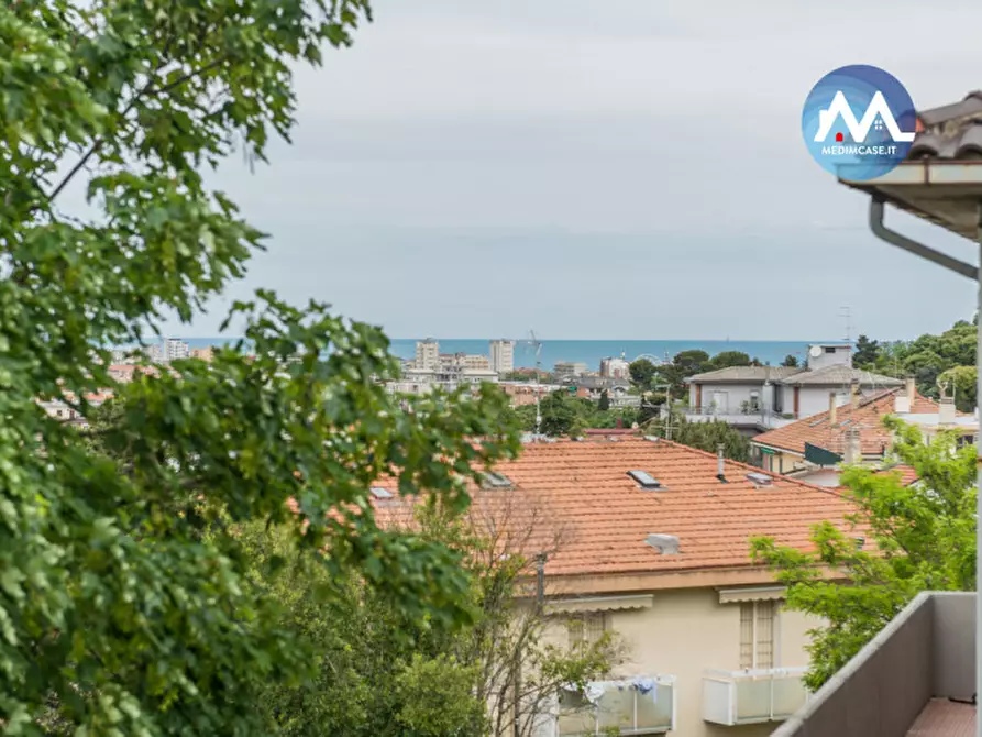 Immagine 11 di Appartamento in vendita  in Via Mohandas Gandhi a Pesaro