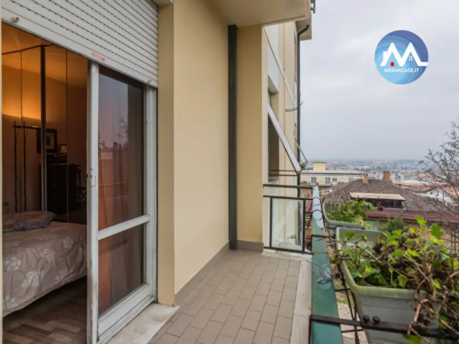 Immagine 20 di Appartamento in vendita  in Via Mohandas Gandhi a Pesaro