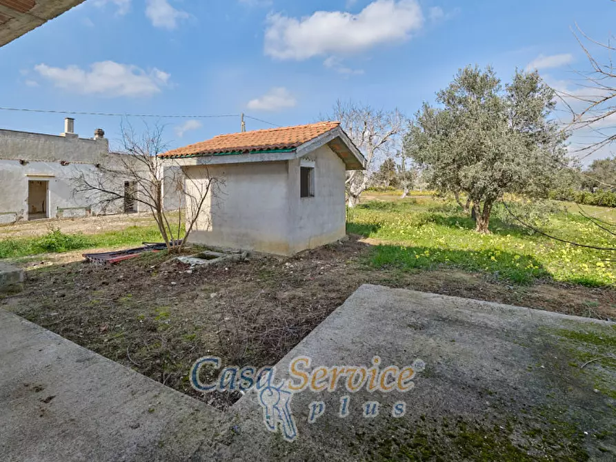 Immagine 31 di Villa in vendita  a Parabita