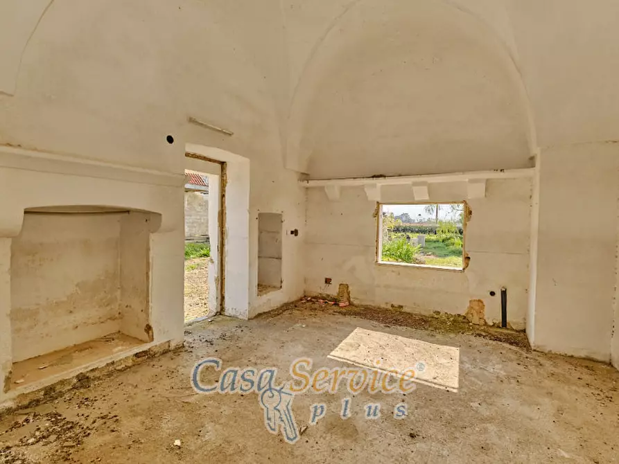 Immagine 36 di Villa in vendita  a Parabita