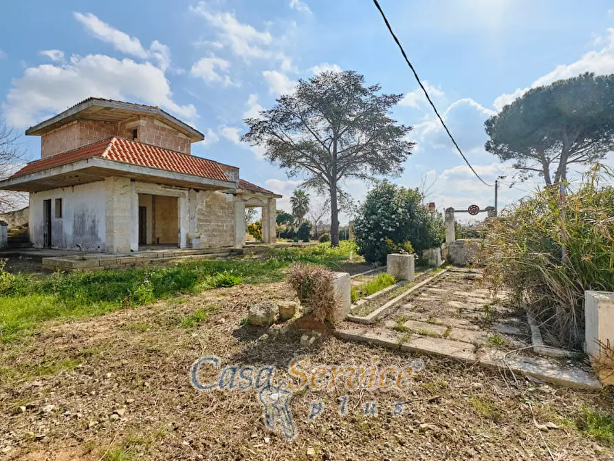 Immagine 44 di Villa in vendita  a Parabita