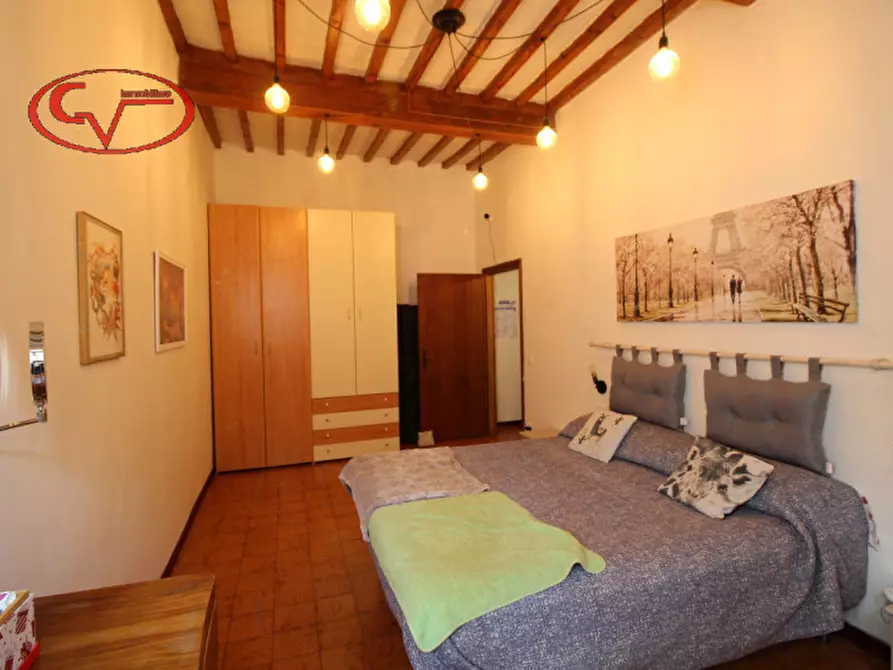 Immagine 7 di Palazzo in vendita  a San Giovanni Valdarno