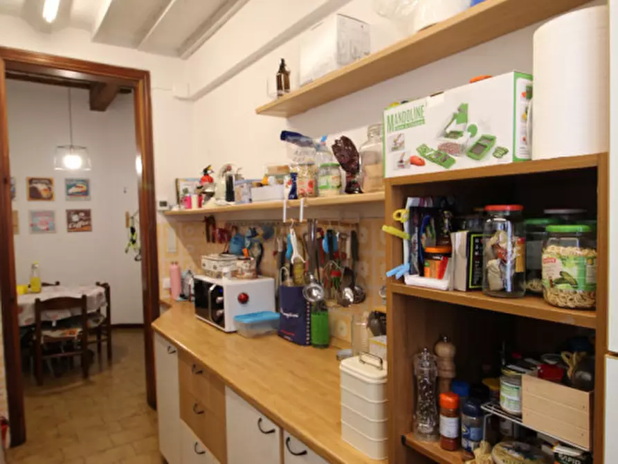 Immagine 8 di Palazzo in vendita  a San Giovanni Valdarno