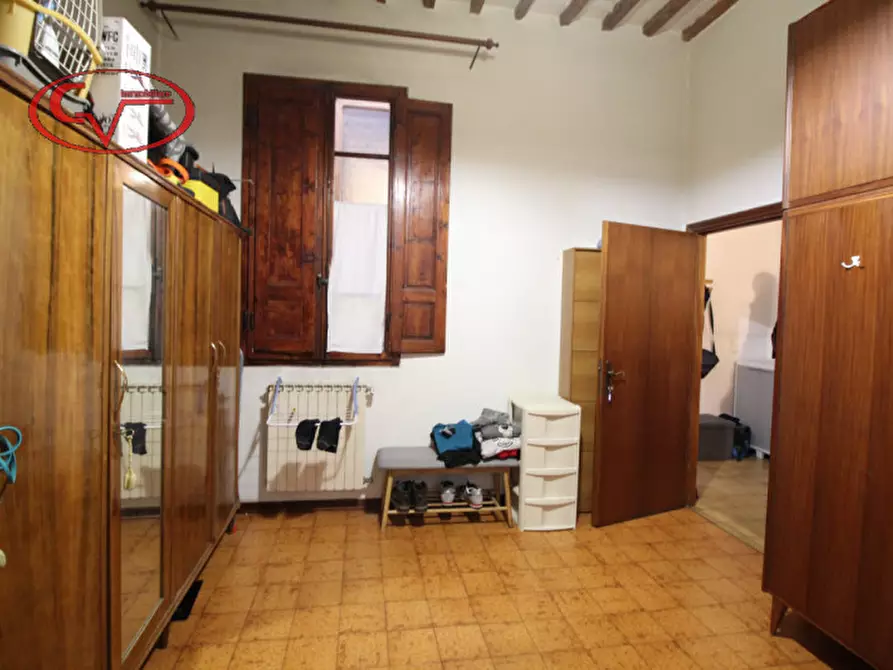 Immagine 15 di Palazzo in vendita  a San Giovanni Valdarno