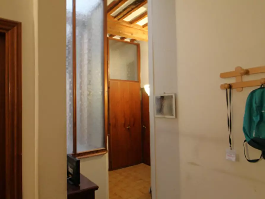 Immagine 17 di Palazzo in vendita  a San Giovanni Valdarno