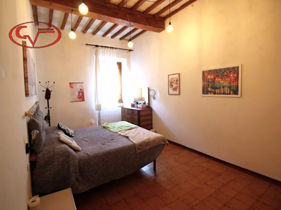 Immagine 21 di Palazzo in vendita  a San Giovanni Valdarno