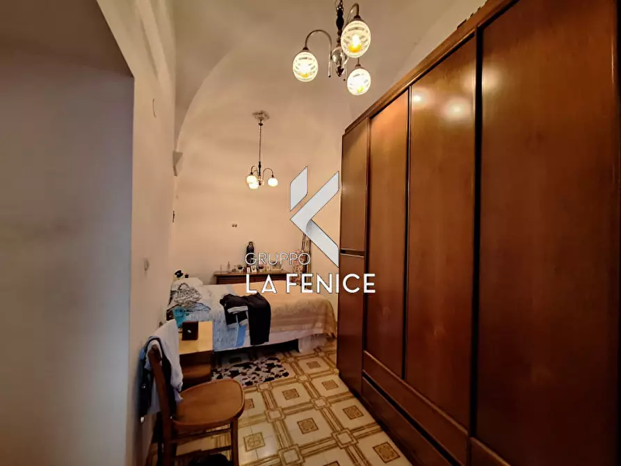 Immagine 9 di Casa indipendente in vendita  in via Giannone a Locorotondo