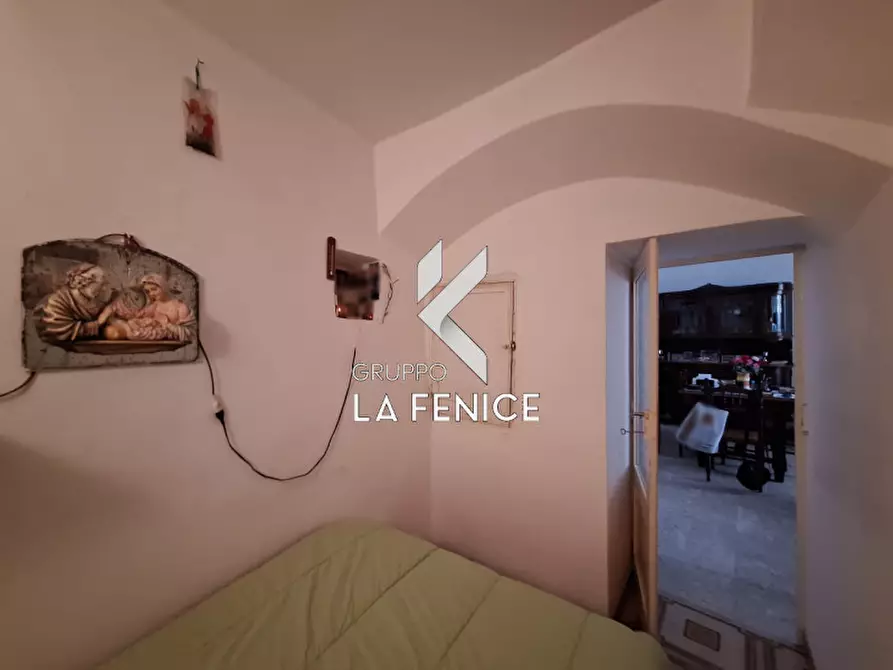 Immagine 11 di Casa indipendente in vendita  in via Giannone a Locorotondo