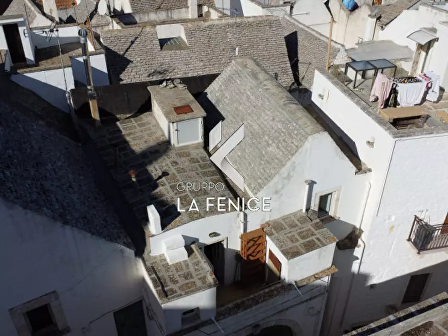 Immagine 35 di Casa indipendente in vendita  in via Giannone a Locorotondo
