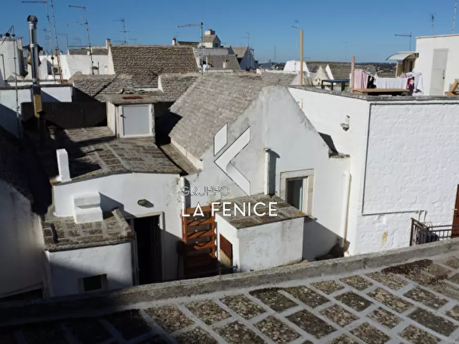 Immagine 36 di Casa indipendente in vendita  in via Giannone a Locorotondo