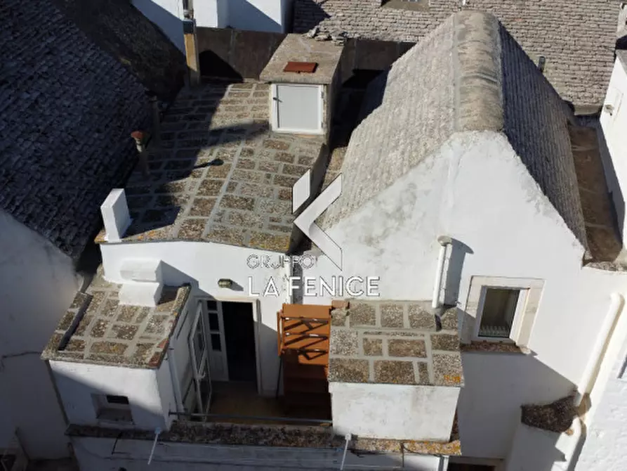 Immagine 37 di Casa indipendente in vendita  in via Giannone a Locorotondo