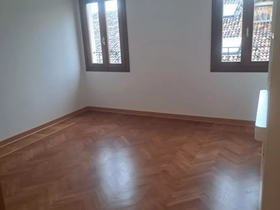 Immagine 10 di Appartamento in vendita  in santa croce a Padova