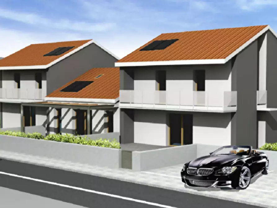 Immagine 4 di Casa trifamiliare in vendita  a Castelfranco Veneto