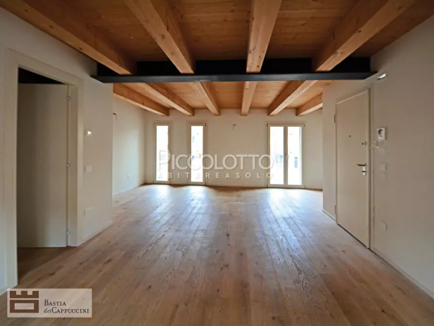 Immagine 3 di Appartamento in vendita  in Vicolo dei Cappuccini a Castelfranco Veneto