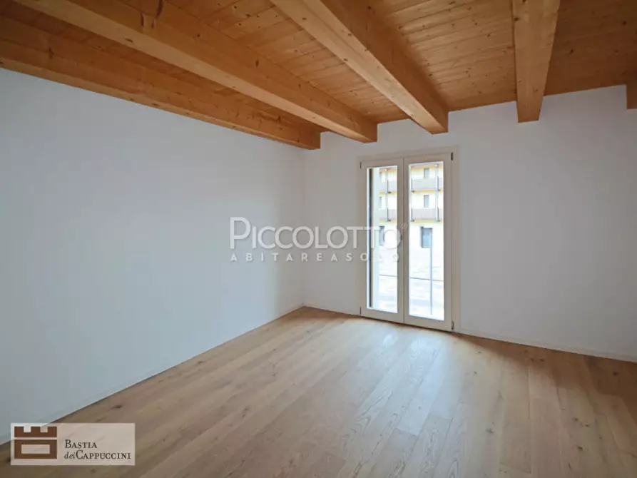 Immagine 9 di Appartamento in vendita  in Vicolo dei Cappuccini a Castelfranco Veneto