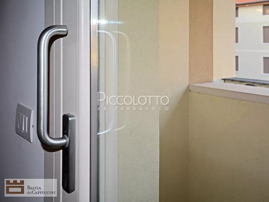 Immagine 9 di Appartamento in vendita  in Vicolo dei Cappuccini a Castelfranco Veneto