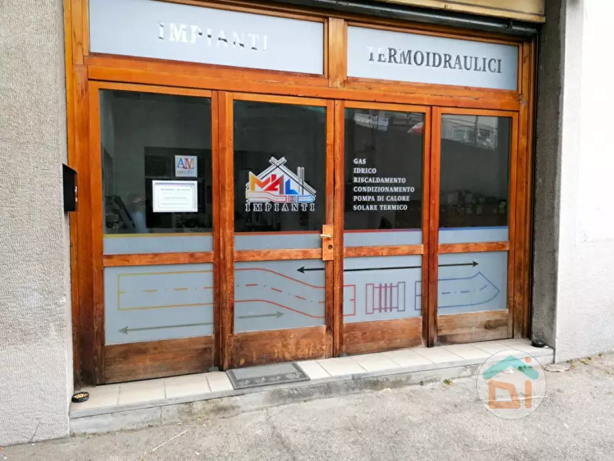 Immagine 3 di Ufficio in vendita  in via Benussi a Trieste