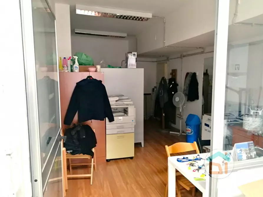 Immagine 17 di Ufficio in vendita  in via Benussi a Trieste