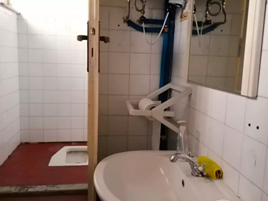 Immagine 18 di Ufficio in vendita  in via Benussi a Trieste