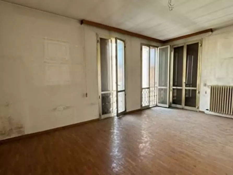 Immagine 9 di Appartamento in vendita  a Savignano Sul Rubicone