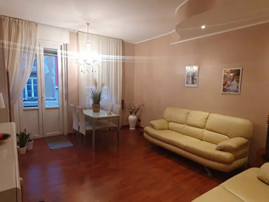 Immagine 1 di Appartamento in vendita  in via foscolo 35 a Trieste