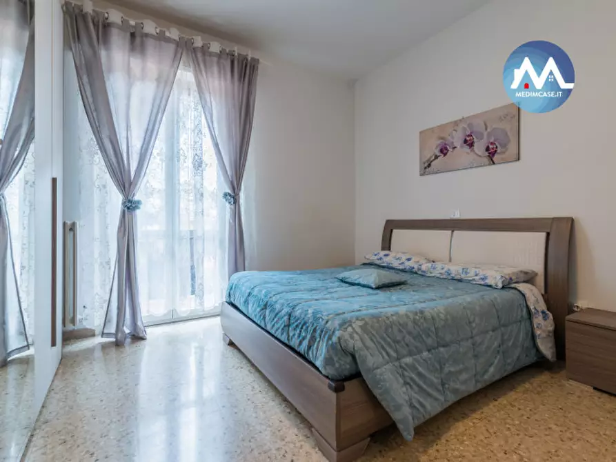 Immagine 11 di Casa bifamiliare in vendita  in via Basento 30 a Pesaro