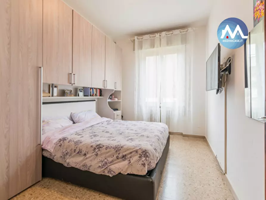 Immagine 13 di Casa bifamiliare in vendita  in via Basento 30 a Pesaro