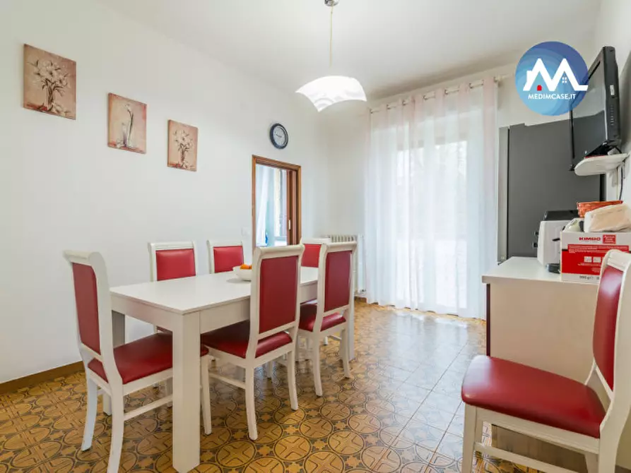 Immagine 15 di Casa bifamiliare in vendita  in via Basento 30 a Pesaro