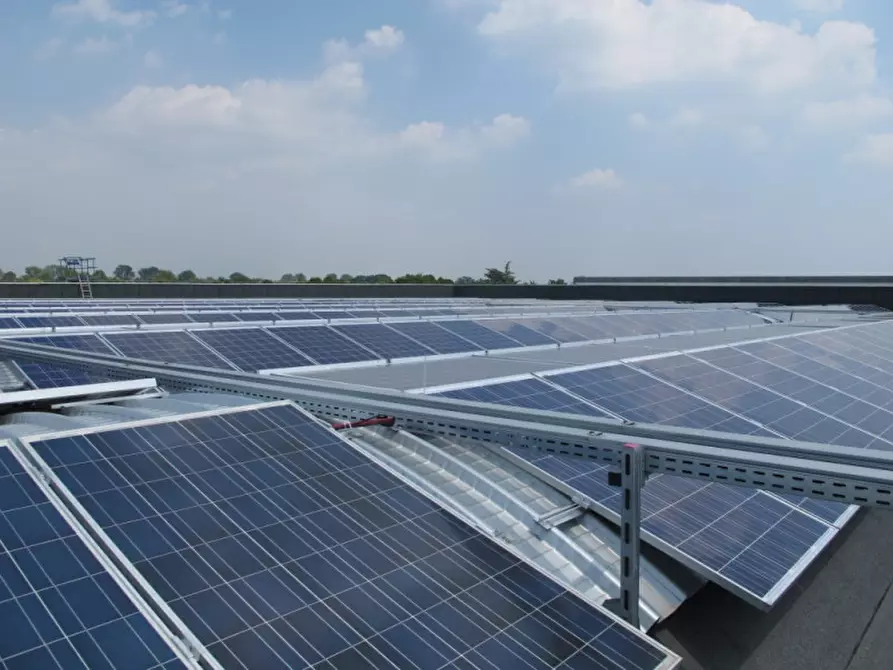 Immagine 5 di Capannone industriale in vendita  in via Zara a Montichiari