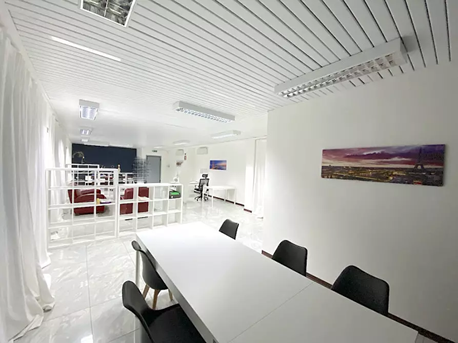 Immagine 2 di Ufficio in affitto  in TORRE DEL MORO a Cesena