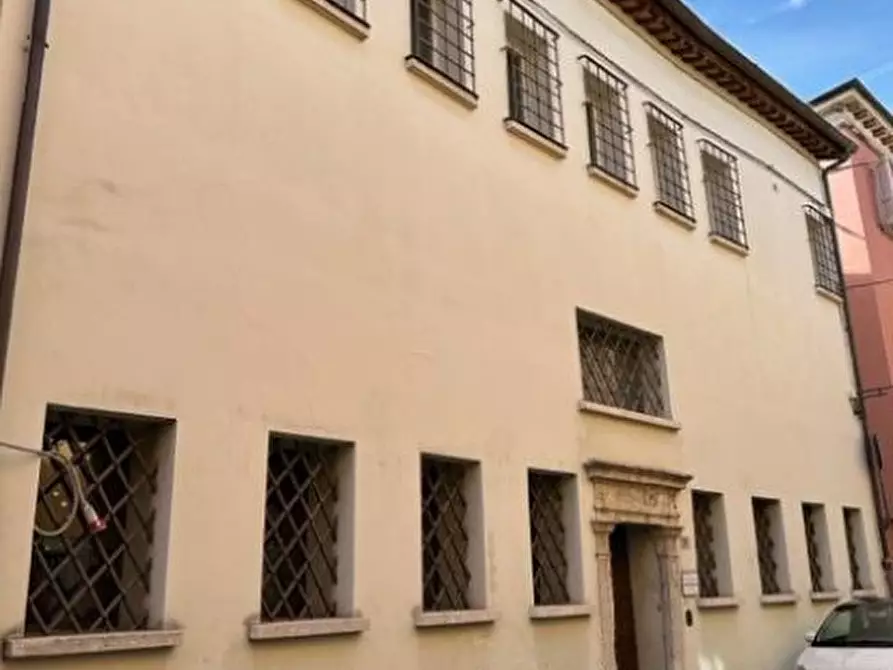 Immagine 3 di Ufficio in vendita  a Savignano Sul Rubicone