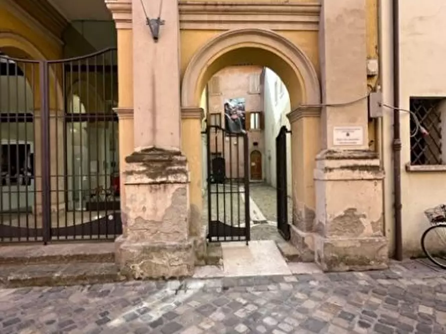 Immagine 4 di Ufficio in vendita  a Savignano Sul Rubicone