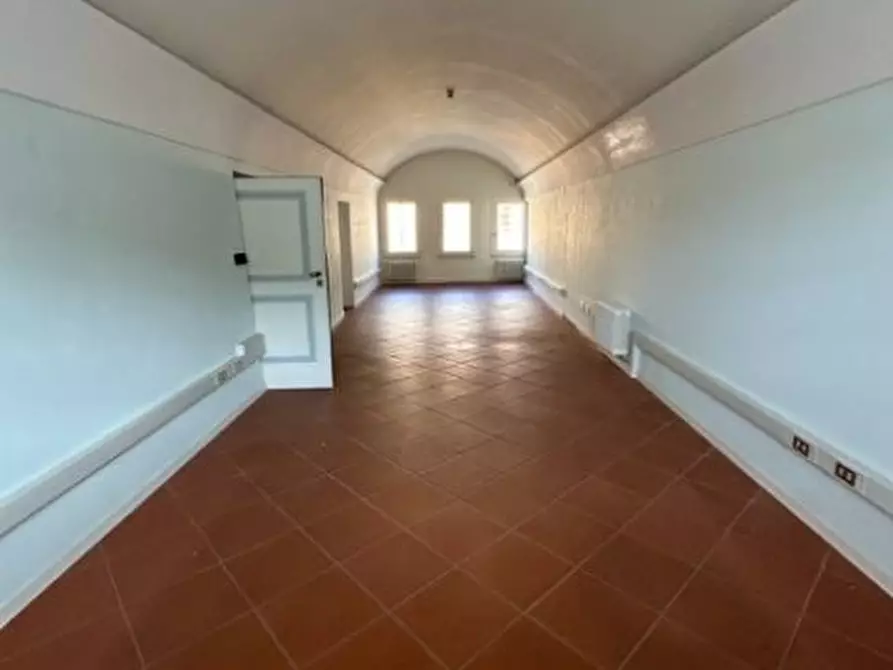 Immagine 25 di Ufficio in vendita  a Savignano Sul Rubicone