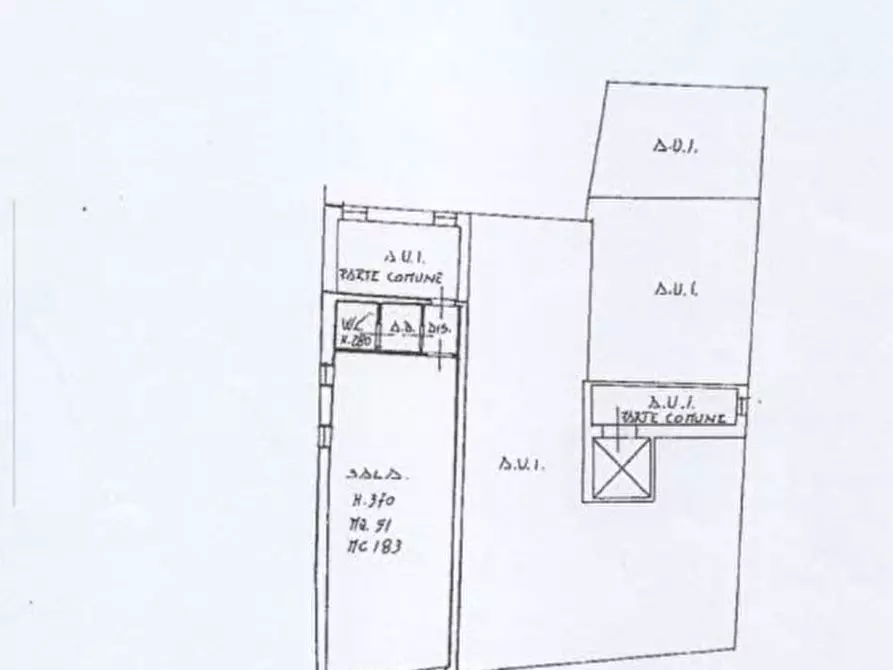 Immagine 41 di Ufficio in vendita  a Savignano Sul Rubicone