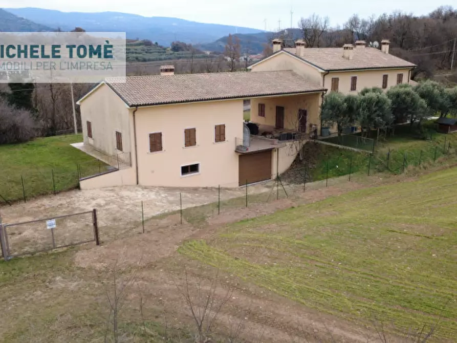 Immagine 1 di Magazzino in affitto  in Località Coletto a Rivoli Veronese