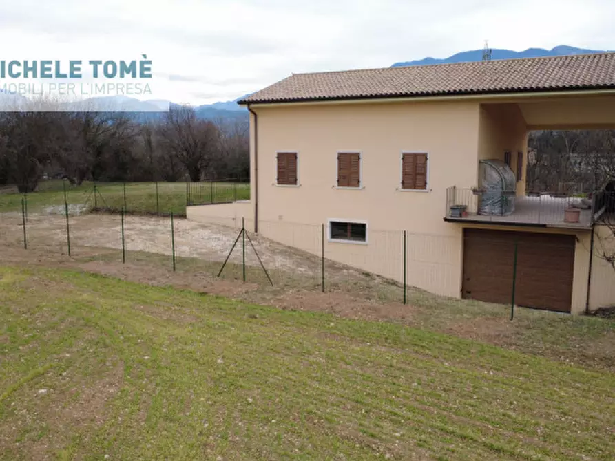 Immagine 3 di Magazzino in affitto  in Località Coletto a Rivoli Veronese