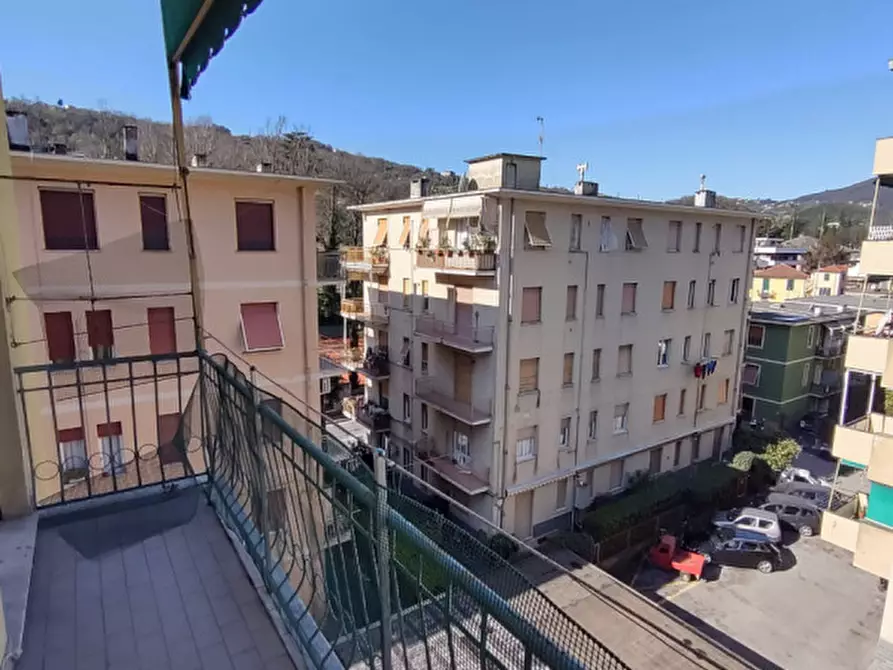 Immagine 1 di Appartamento in vendita  in via tito speri a Rapallo